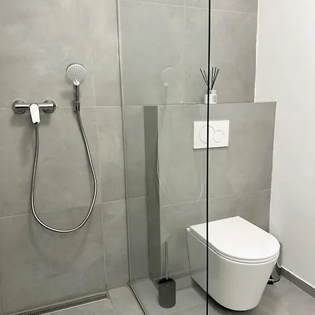 Апартаменты Dmr Rosie *